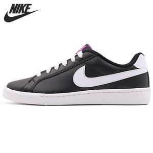 Women’s Nike Court Majestic sneakers